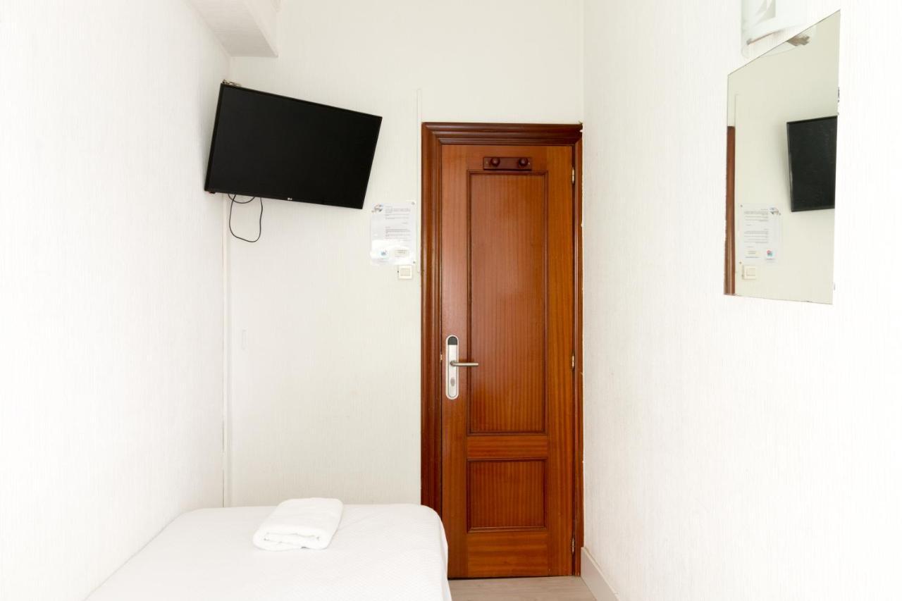 Pension Arias Bilbao Dış mekan fotoğraf