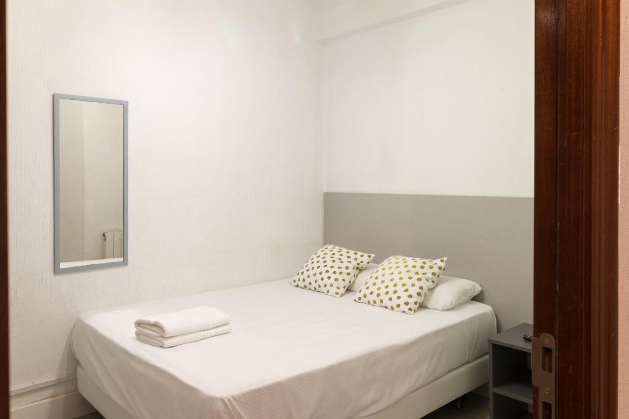 Pension Arias Bilbao Dış mekan fotoğraf