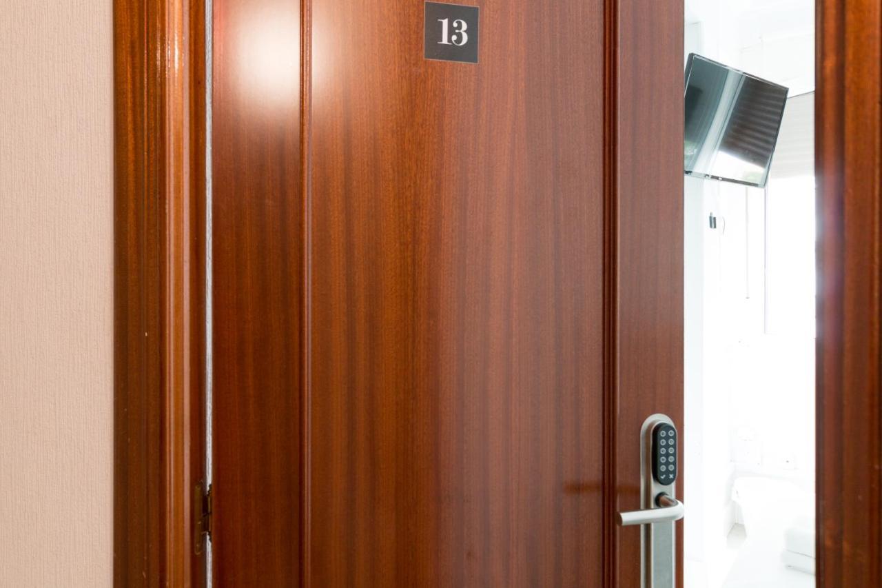 Pension Arias Bilbao Dış mekan fotoğraf